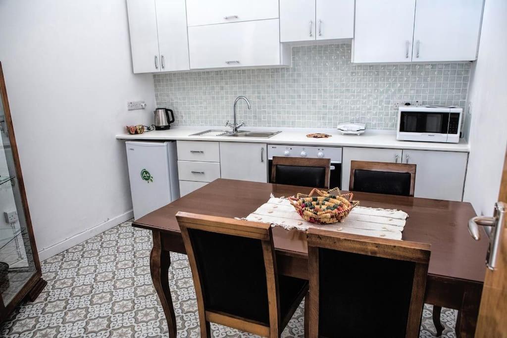 Templar Guesthouse Famagusta  Eksteriør billede